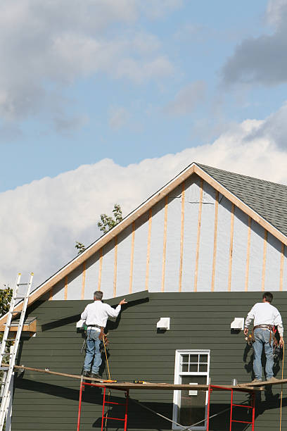 How To Choose The Right Materials for Your Siding Installation in 'League City, TX